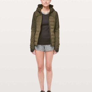 Lululemon Speed Up Short *2.5" - size 6 - Heather Lux multi black/black